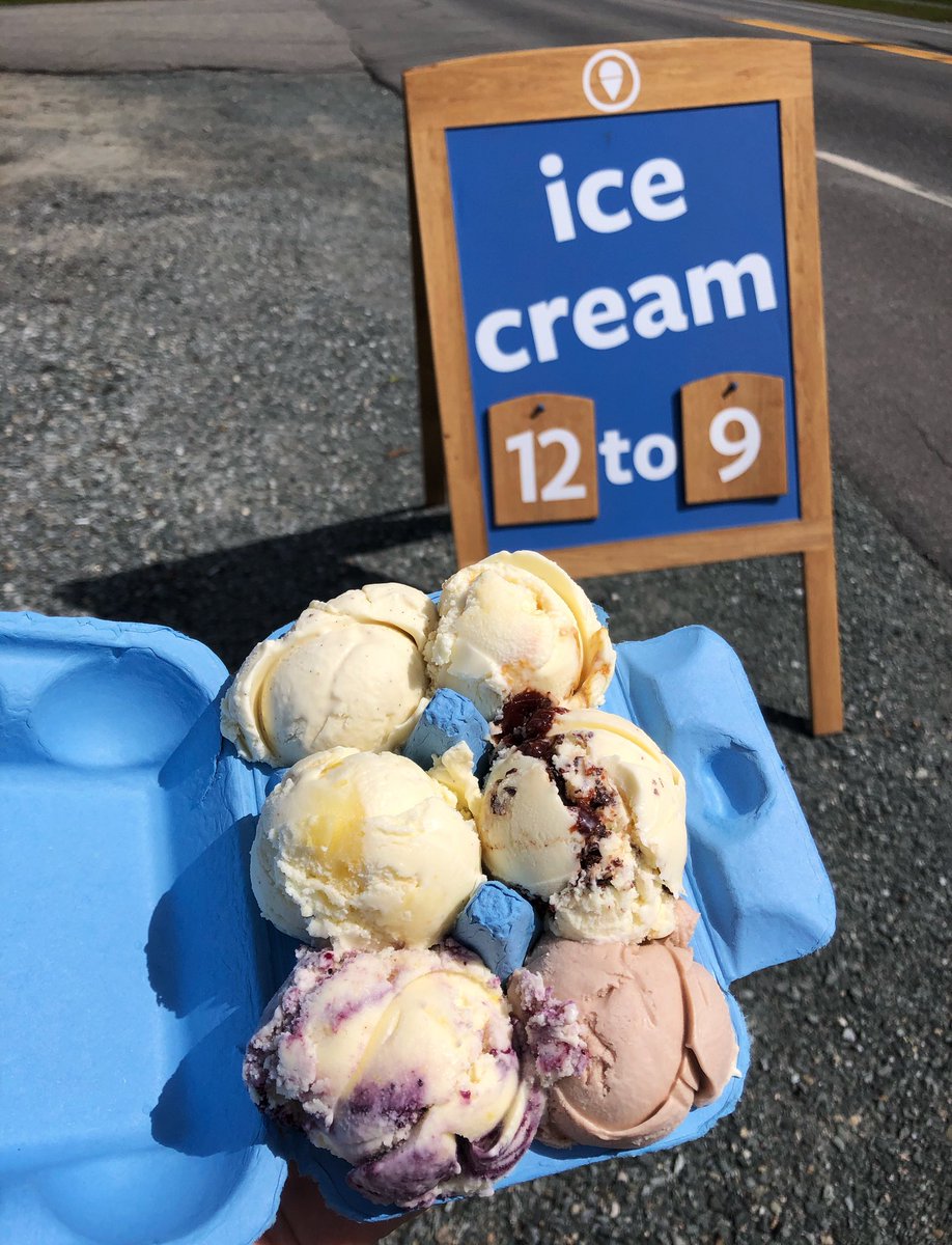 Super Secret Ice Cream in Bethlehem, NH has realized my dream of flights of ice cream. #summeroficecream