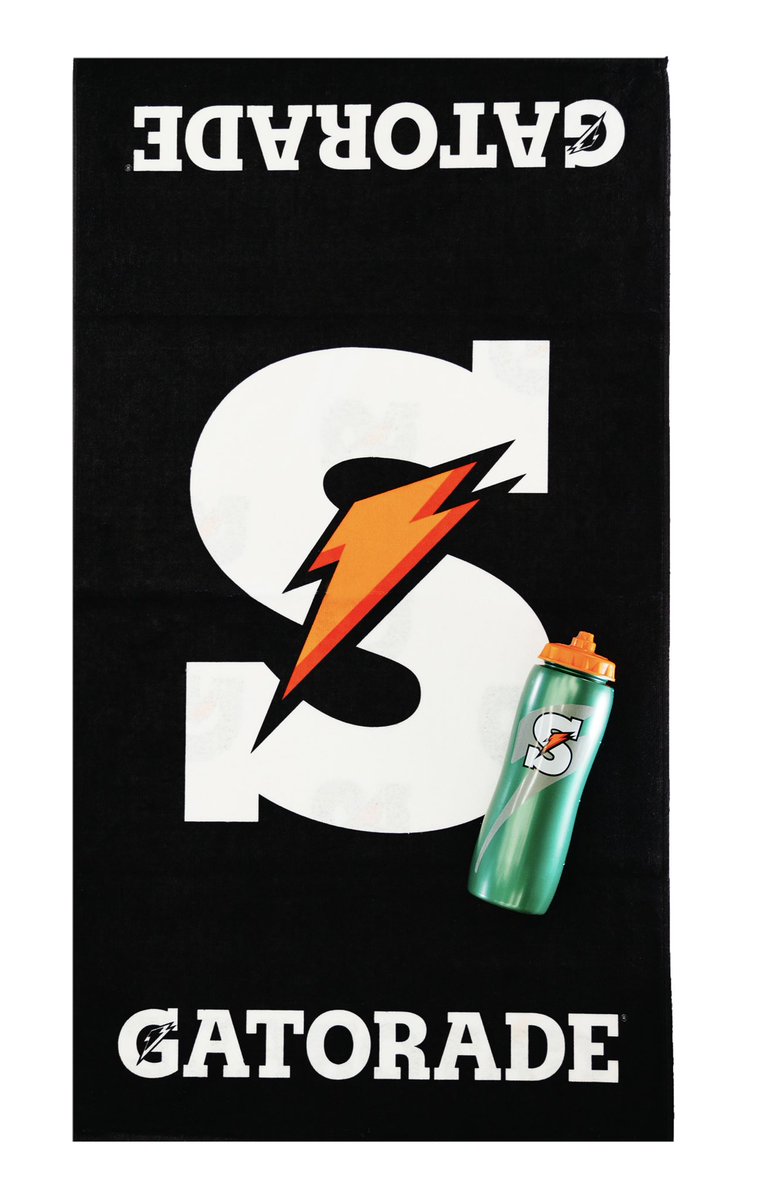 Gatorade is honoring Serena Williams this week by transforming its G logo to a “S”⚡️

She’ll have a special edition sideline towel &amp; bottle at the US Open this week: