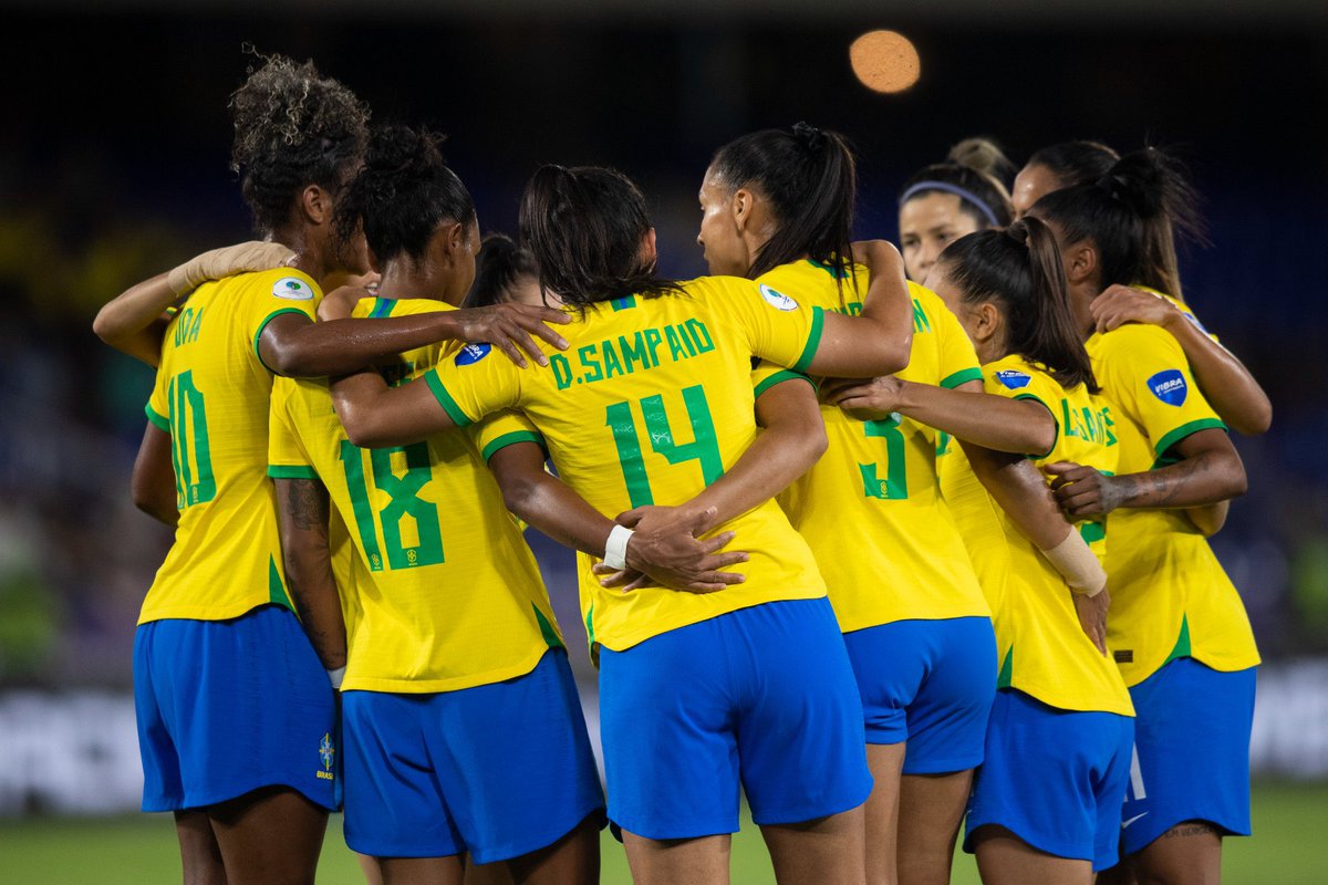 dayannasj's tweet photo. 🥉O BRASIL GARANTIR O TERCEIRO LUGAR DO MUNDIAL! QUE SHOW
🇧🇷 4x1 🇳🇱 | #GuerreirasDoBrasil #BRAxHOL #CopadoMundo #MundialSub20femenino https://t.co/LL7fzCcTnf