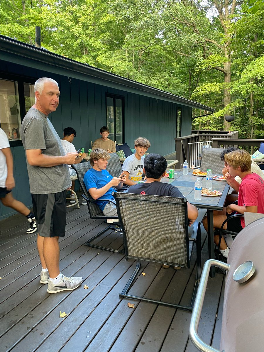 AvonBoysSoccer's tweet photo. Team dinner number 3. Thank you parents for feeding us and allowing us to spend time together away from the field. https://t.co/lTaoQDQuU8