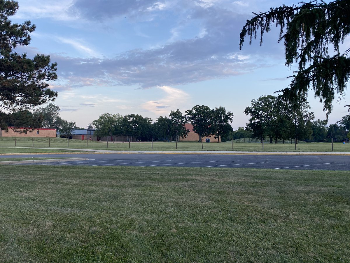LPSSuperSwift's tweet photo. .@A2Forsythe excitement in the air on a beautiful evening in #TreeTown -as we anticipate the arrival of our 17,000 amazing #AAPS students & families in just a few hours - #TeamAAPS is ready to roll - Let’s make it a great 2022-23 school year! #YouBelongA2 👏👏👏 https://t.co/b1g8k1l4BO