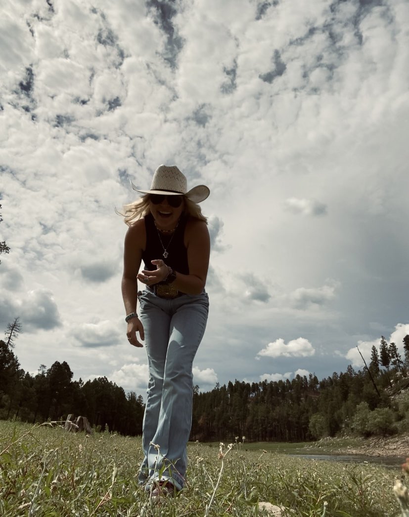 _skylxrr_'s tweet photo. just a few faves from the last few weeks🤠 https://t.co/TTXp5Is5Gv