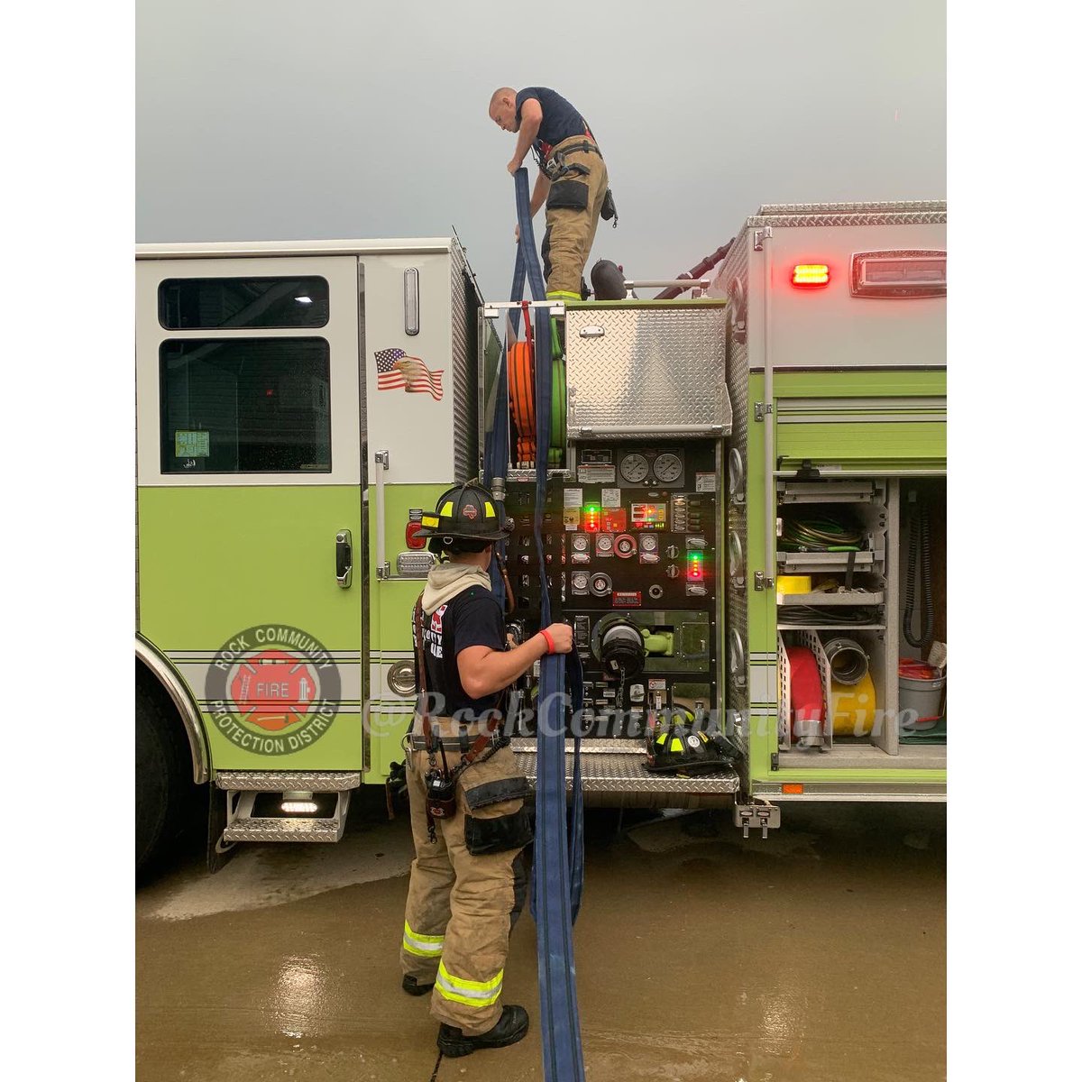 Rock Community Fire tweet media