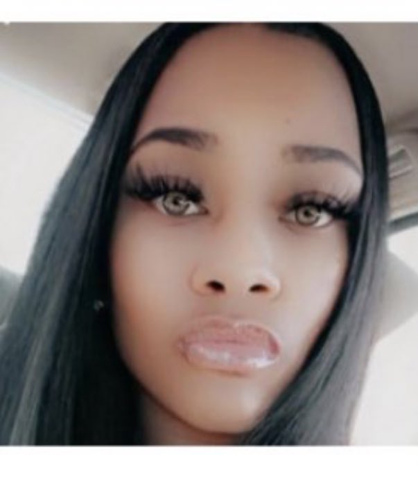notisaidtheworm's tweet photo. 🚨POSSIBLE FOUL PLAY IN
THE DISAPPEARANCE OF
30yo #KrystalAnderson🚨

She was arguing outside w/her bf Saturday Aug 20, then her children heard her scream.
She never came back inside.
Shes been missing since that night
#Wagener #SouthCarolina

CALL911 or #Aiken Co SO 803-642-1761 https://t.co/Ie7fuqZ9oB