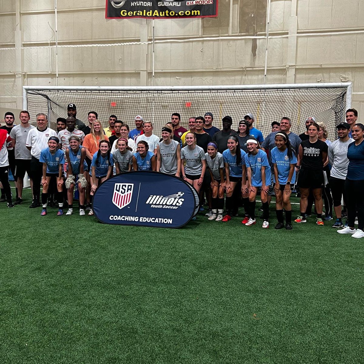 eminaz10's tweet photo. Diving right into our fall season with our own FCX tournament!! My U11G played their hearts out and competed well, and my U9G left everything on the field. Managed to also somehow fit in instructing a GR license course too 😃#youthdevelopment #alwaysplayercentered https://t.co/QlrzXG0fRp