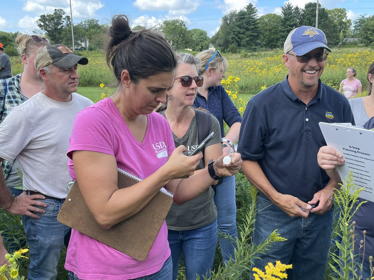 iowadare's tweet photo. .@UpperIowa hosted a workshop put on by @USFWS @iowadnr and @IowaNRCS about #rustypatchedbumblebee ID, phenology, &amp; habitat. Ended up with 6 Bombus spp including fed endangered RPBB! UIU’s restored prairies are doing what they’re supposed to! https://t.co/0nOhBpd78y