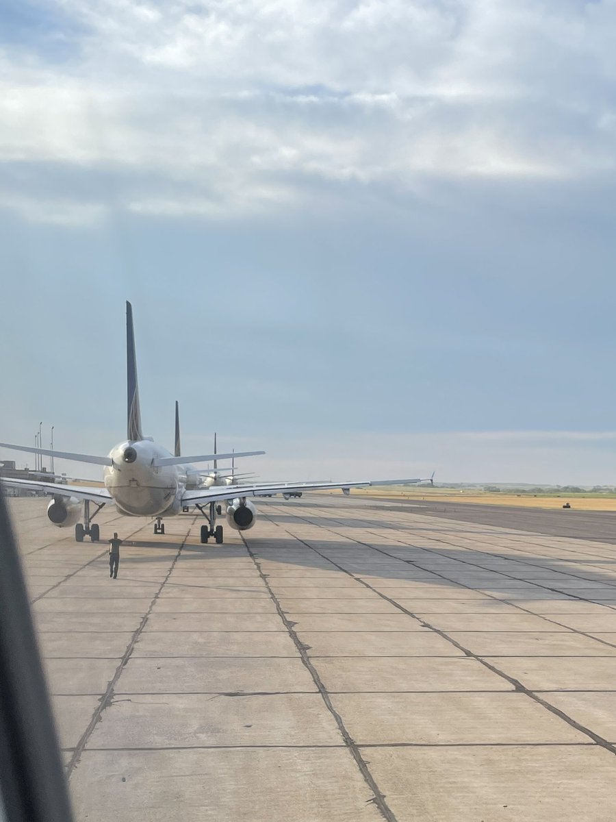Adrienne Cadle (@dracadle) on Twitter photo Storms in Denver = a stop over in Scottsbluff, Nebraska! Lined up with all the other <a href="/united/">United Airlines</a> flights waiting for fuel before we takeoff again…
#unitedairlines #adventuresinpsychometrics Storms in Denver = a stop over in Scottsbluff, Nebraska! Lined up with all the other <a href="/united/">United Airlines</a> flights waiting for fuel before we takeoff again…
#unitedairlines #adventuresinpsychometrics