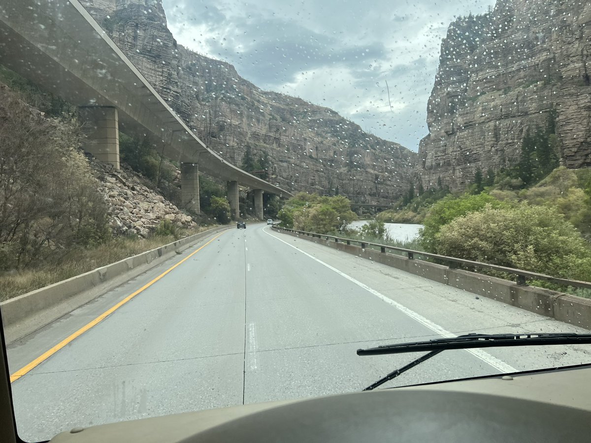 caryeades's tweet photo. Annual August Motorhome trip ended y-day. 25 days &amp; 3,048 miles thru 7 states (via ND, MN, SD, WY, UT, CO, NE, SD &amp; ND). Gas was expensive but trip was “priceless”.
#countlessmemories https://t.co/NyfY7IMLGj