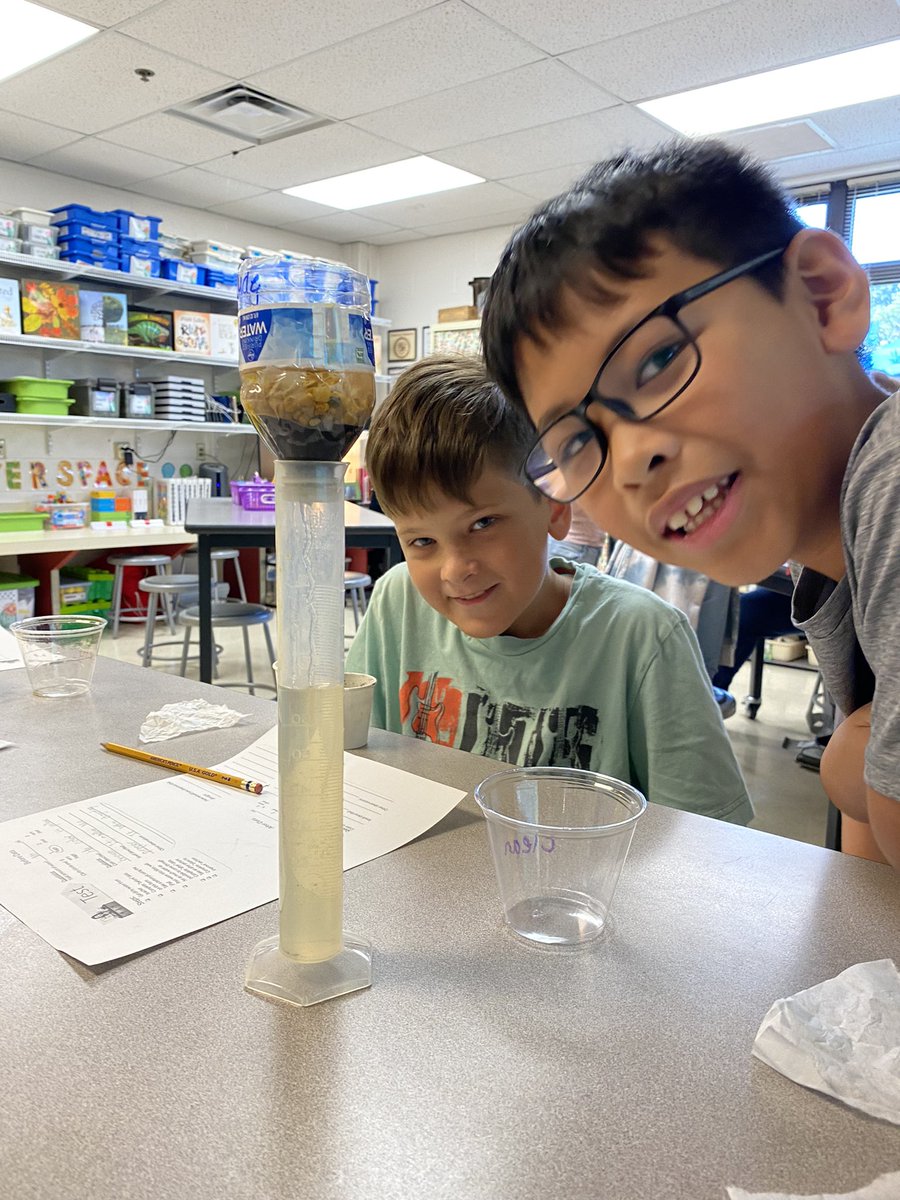 MrsK_STEAMLab's tweet photo. 5th grade Ss designed and engineered water filters this week in #EESSTEAMLab https://t.co/Squ72GBzrn