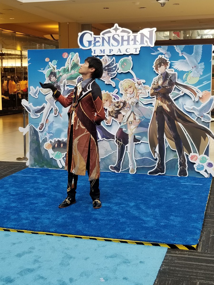 Maple_Mushy's tweet photo. Some goodies from this pop up event. 
Add extra applesauce traveler
#Genshinlmpact #hellotraveler https://t.co/x1XSy1F3WZ