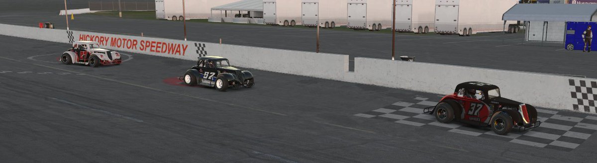 REFINED_eSports's tweet photo. A 1-2 finish from Refined Motorsports. This time it was 60 laps at Hickory Motor Speedway. A close battle between Shadduck &amp; Gorrell ends w/ another close win for Shadduck. An astounding 7 lead changes between the two drivers brings the 4th 1-2 finish for Refined in as many races https://t.co/OTTPbXSbXY