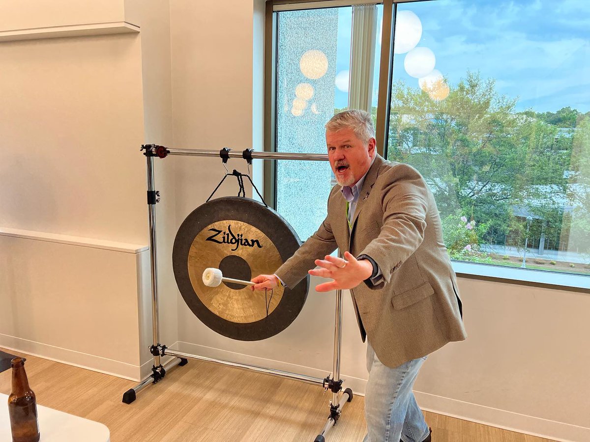 KevinWGrossman's tweet photo. GOTG: Be Here Now — Again, my father-in-law's words keep banging the gong in my head: I still want to do the things I can do and be here now. Be here now, fierce with reality. Always. #health #mindfulness #parenting #family #BhivePower https://t.co/OVYRctPdv7 https://t.co/3BJFaM2bpH