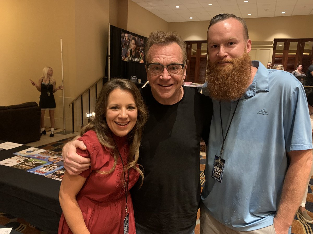 Pumpersicle's tweet photo. @TomArnold @SilverScreamCon Thank you!!! https://t.co/jqXvYR0DCQ