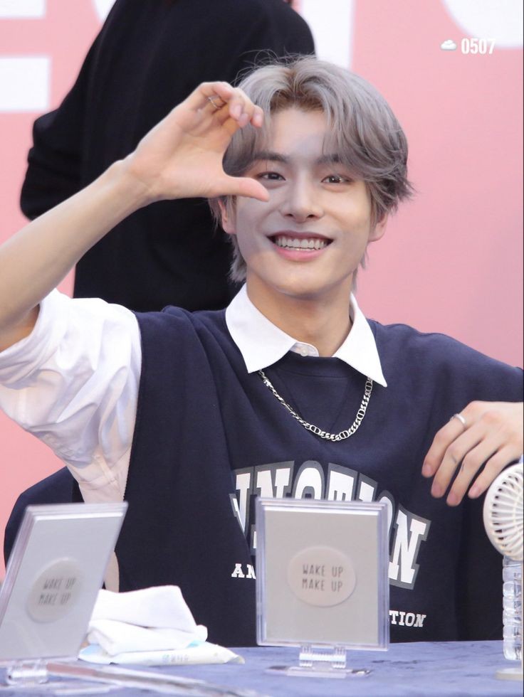 abydsp_'s tweet photo. @yangwonbear REACHING SKIES FOR JAKE
#SoaringHighWithJake #JAKE #제이크
@ENHYPEN_members @ENHYPEN https://t.co/Tynmc6mfMH