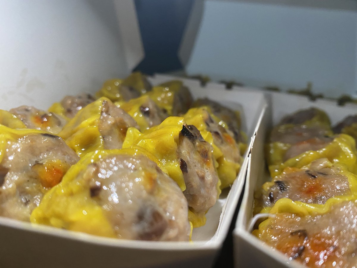 Jjcruz2's tweet photo. I’m available este! Available today…
#MangoGraham : (3) tubs, walang may ari!😋
#Churros 6pcs: (3) pouch
#Buchi Ube: (2) box of 11
#SiuMai : Pork, Pork Shrimp, Chicken and Beef!😋
Pwede ntin lutuin at ipadeliver bet. 3-5pm… Dm is the key 💬!👌
#OnlineKariton https://t.co/gSeezU1N3M