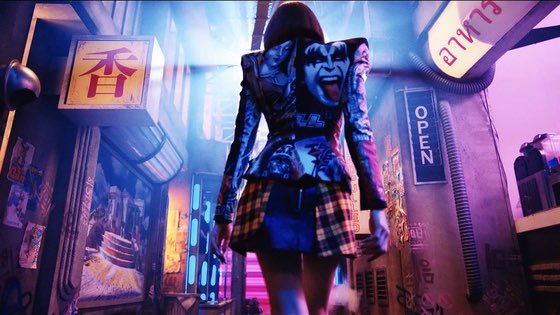 PopBase's tweet photo. ‘LALISA’ by Lisa of BLACKPINK wins the #VMAs award for Best K-Pop. https://t.co/66odfY0ZV1