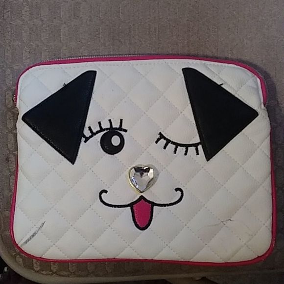 Stm89433102's tweet photo. So good I had to share! Check out all the items I'm loving on @Poshmarkapp from @cald_la @LoriRod00 #poshmark #fashion #style #shopmycloset #lilwoo #maisonjules #betseyjohnson: https://t.co/Z2ZiweWGc9 https://t.co/MGTDZonMXk