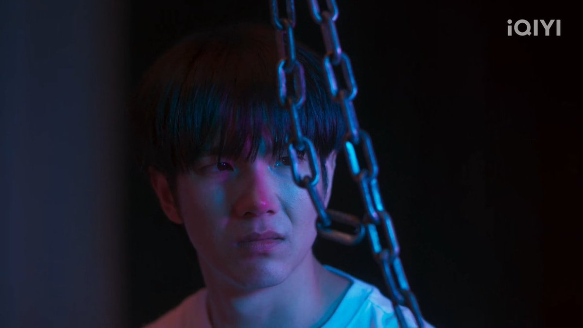 Vanya_0303456's tweet photo. Both of them struggling with their feelings... just before the disaster 🥲💔
#VegasPete #BibeBuild #BuildJakapan #BibleSumett
#Beyourluve #bsumone https://t.co/zpMF8n8RT5