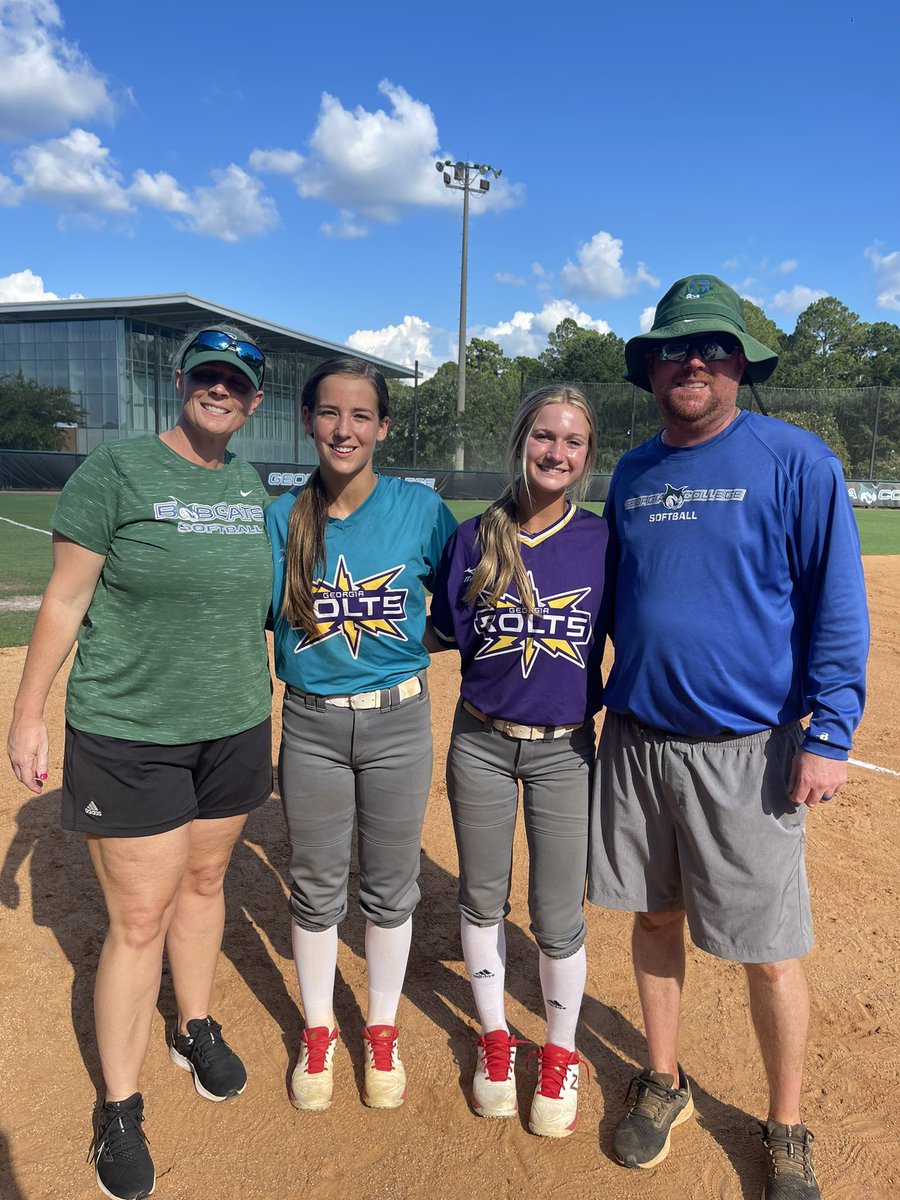 lily_bridgess's tweet photo. I had a great time at the Georgia College camp today! Thank you @jamie_llc and @CoachBellamy4, it’s always an amazing camp. Hope to be back soon! @GC_Sball @howiemackz @EASRecruiting https://t.co/eVWlnx9yVk