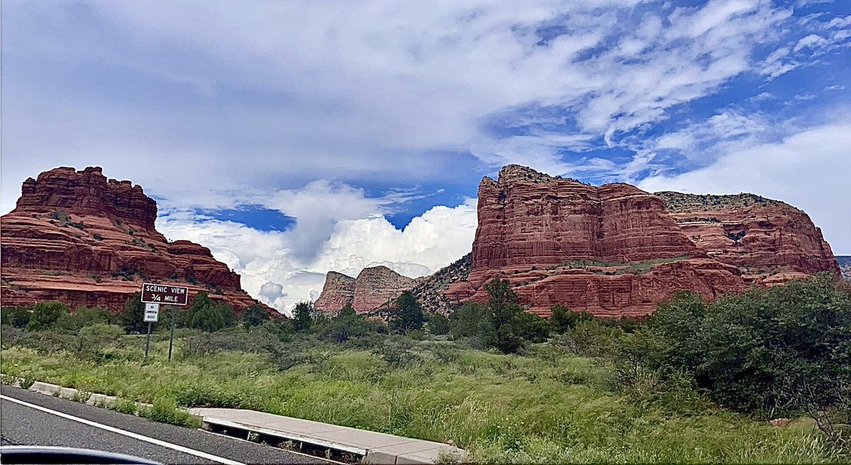 BriEason's tweet photo. I spent my 27th birthday in Arizona and it was definitely worth the wait ✨ https://t.co/TdJG1J2xfJ