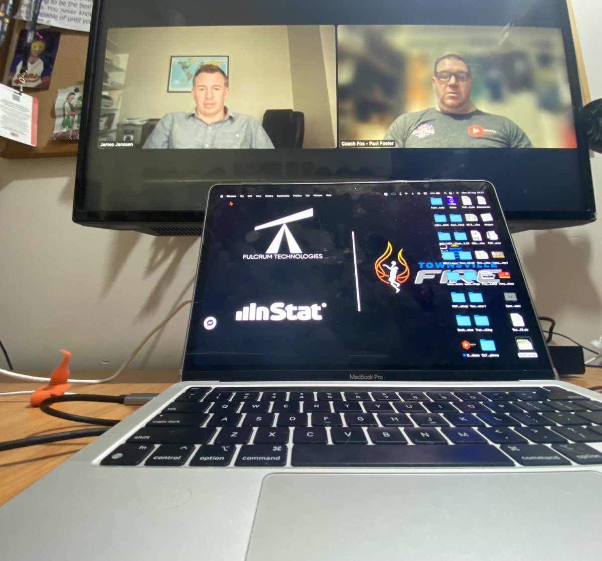 Coachfos_Aus's tweet photo. Great to catch on Zoom this morning and chat with @JamesJanssen @DavidsonWBB about Angles @FulcrumTec , workflows, training setup with Piston, @InStatHoops and how/what they do!! #teamscouts #alwayslearning #fulcrumtec https://t.co/hoc1HlUjVC