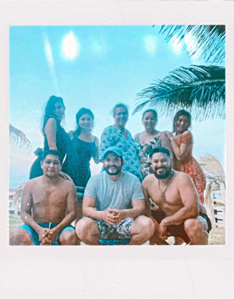 DeeJayCorpus's tweet photo. I'm at Hotel Restaurante Playa Marthitha in Túxpam, VER https://t.co/xRD8m0GoA2 https://t.co/ATRGIT8sjs