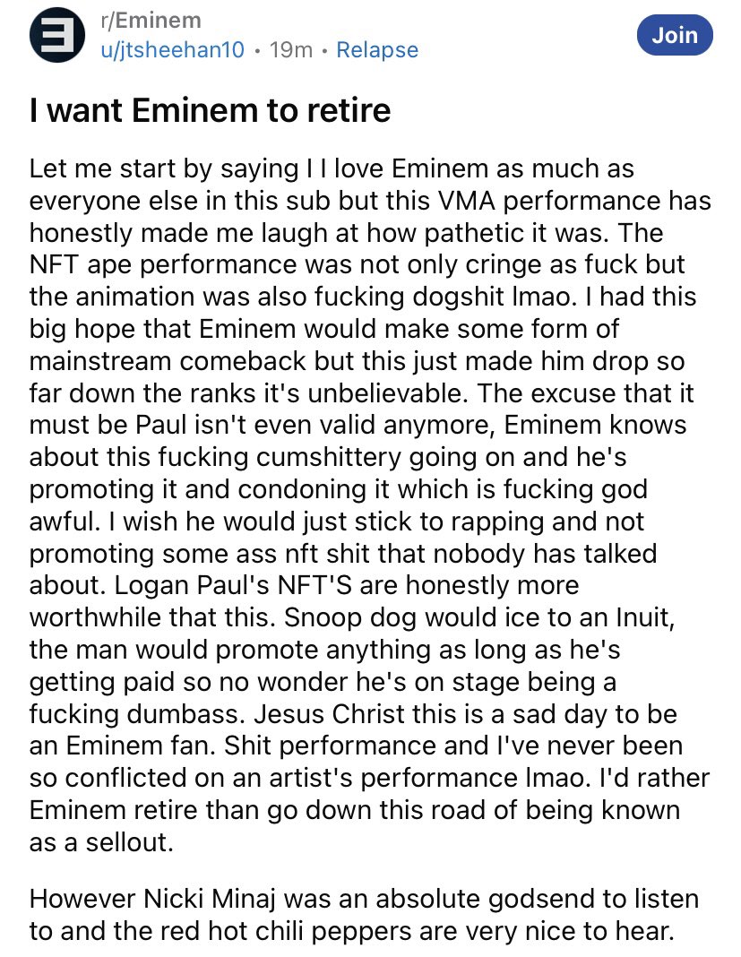 zaingaziani's tweet photo. The Eminem subreddit is not happy right now 😭 https://t.co/EtLjYkfOSW