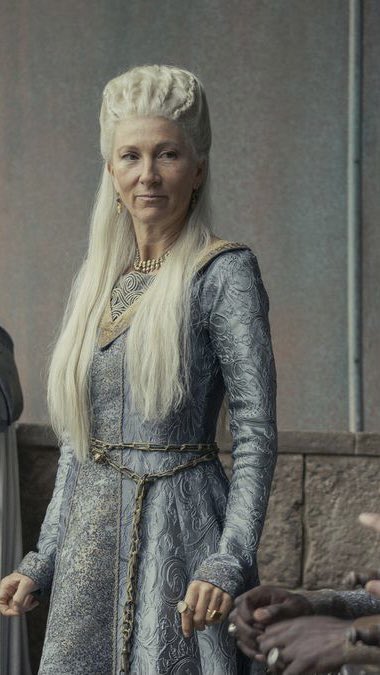 show_takes's tweet photo. “I understand the order of things, I’m not sure you do” - Welp, we got our answer about her. #HouseOfTheDragonHBO #HouseoftheDragon https://t.co/dWhYicuac5