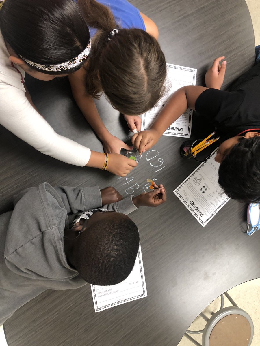 SherryMich's tweet photo. #MasonElementary 4th graders use teamwork to save gummy worm Fred by putting the life saver around him without touching them with their hands! #KindnessStartsWithMe https://t.co/rwaGkJARx8