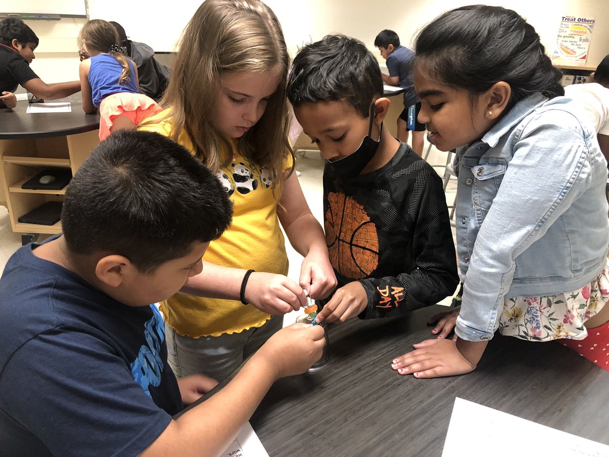 SherryMich's tweet photo. #MasonElementary 4th graders use teamwork to save gummy worm Fred by putting the life saver around him without touching them with their hands! #KindnessStartsWithMe https://t.co/rwaGkJARx8