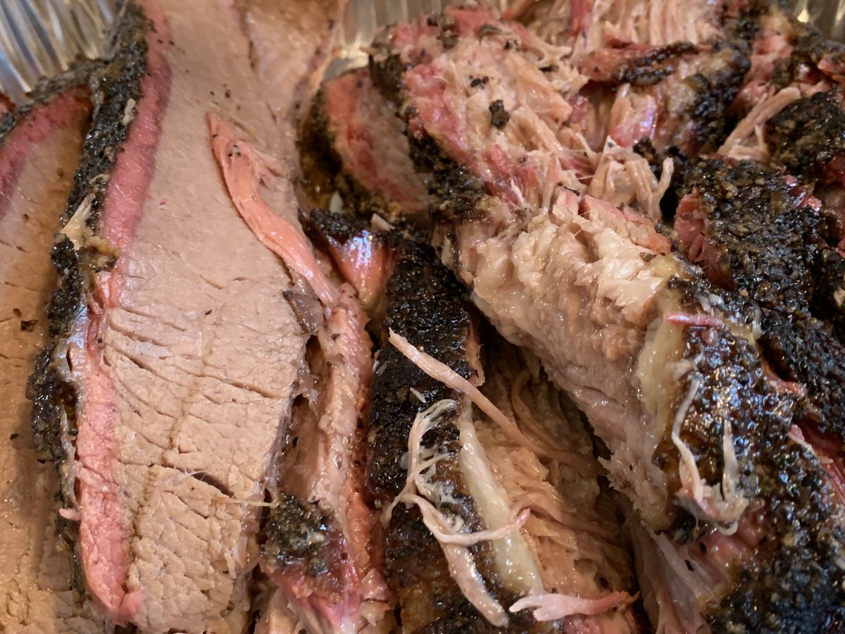 cookwithwes's tweet photo. This weekend’s brisket cook (my 1st since moving to North Carolina) on my @recteq_official #RT700 smoker turned out great! Glad to be able to share some with our next door neighbor, too! #BBQlife #backyardBBQ #recteqlifestyle #NCbbq https://t.co/aGHzbPRZsb