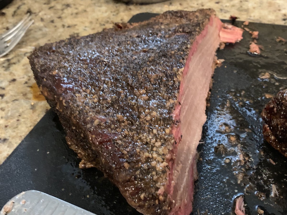 cookwithwes's tweet photo. This weekend’s brisket cook (my 1st since moving to North Carolina) on my @recteq_official #RT700 smoker turned out great! Glad to be able to share some with our next door neighbor, too! #BBQlife #backyardBBQ #recteqlifestyle #NCbbq https://t.co/aGHzbPRZsb