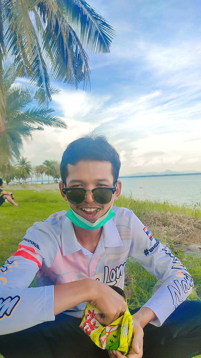 goongoonA8's tweet photo. จีบใครได้บ้างคับ!!😳😳 #เงี่ยน #เงี่ยนควย #เงี่ยนอยากเย็ด 💦💦💦 https://t.co/Q2bNrO8TiW