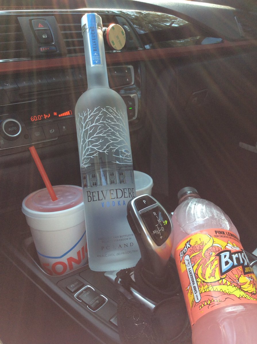 seethedawn's tweet image. Sex potion.#2muchfun
#inthecoupe