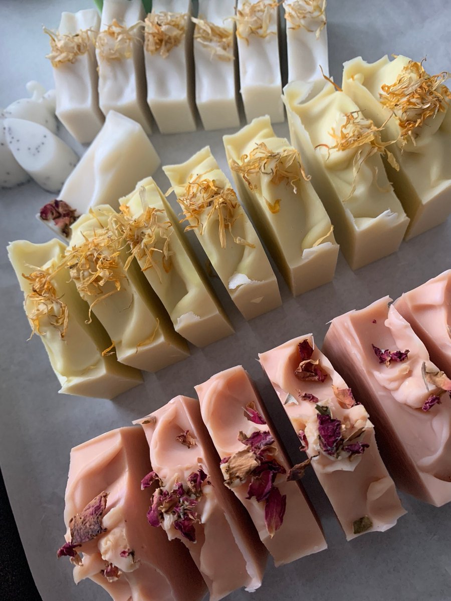 BandBSoaperie's tweet photo. Last few days before we close for curing! #etsy shop: Botanicals Collection - Natural, Vegan &amp; Palm Oil Free, Eco Gift, Sustainable, Organic, UK Handmade Soap https://t.co/gx6eG4Mmzn #organic #spagift #decorativesoap #artisansoap #veganfriendly https://t.co/7MDvpaX5gs