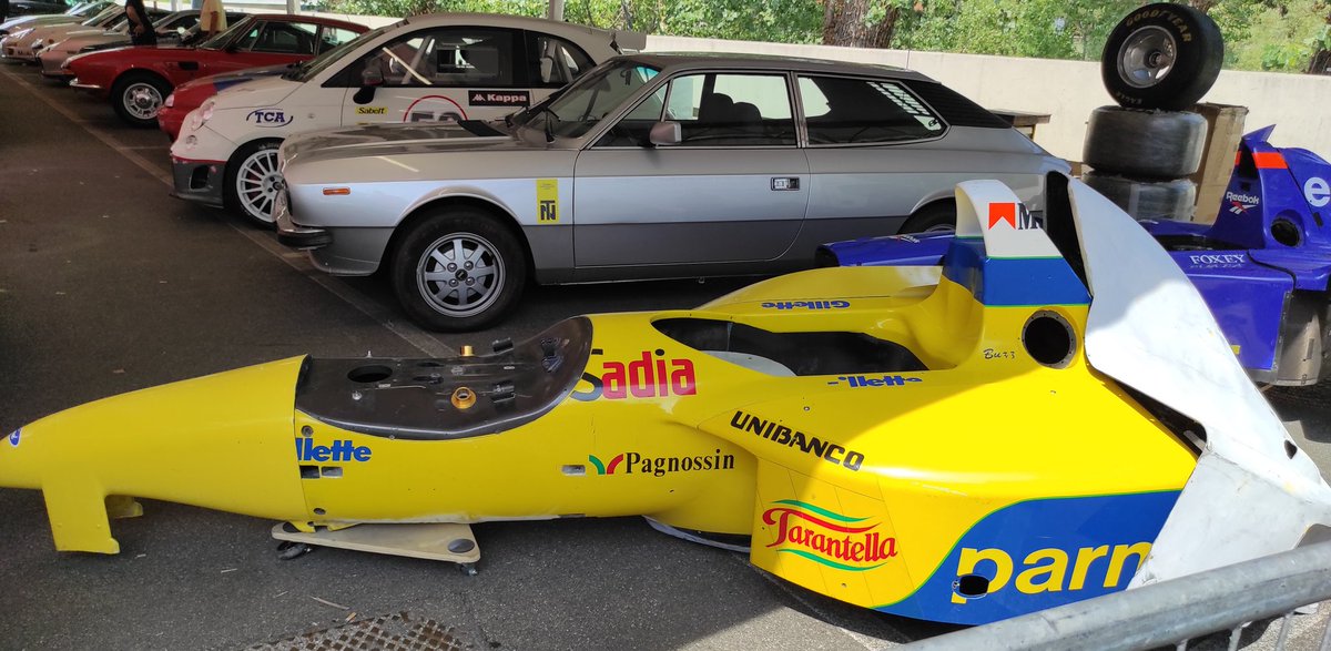 Fra55oni's tweet photo. #MotorphoneTV 🎬 ha individuato questa scocca non completa della #FG01 95 al #MinardiDay #Imola 2022 👀
@UnracedF1 @1990sF1 @mom4i @F1Memories @MatteoLandi10 @elledinicola
#RobertoMoreno #HenriLuzet #FortiF1 #FortiCorse 👇🏻
https://t.co/kIsdYACNyQ https://t.co/9hvRHszZfe