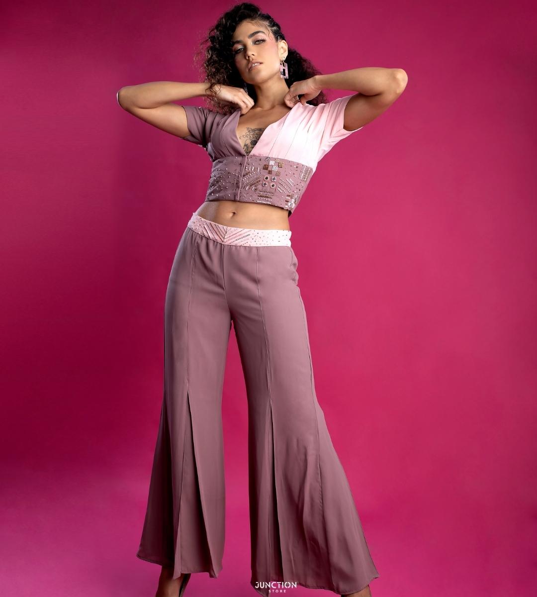JunctionStore's tweet photo. Our latest drop is an unique OLD ROSE AMOUR CO-ORD with hand embellishments &amp; knife pleats on the bottom creating an illusion of a slit😍
ADD TO CART🛒
https://t.co/1vBg7Bddf6

#newin #designerwears #coordset #womenswears #OOTD #onlinemultidesignerstore #junctionstore_official https://t.co/pwEyB2J9g5