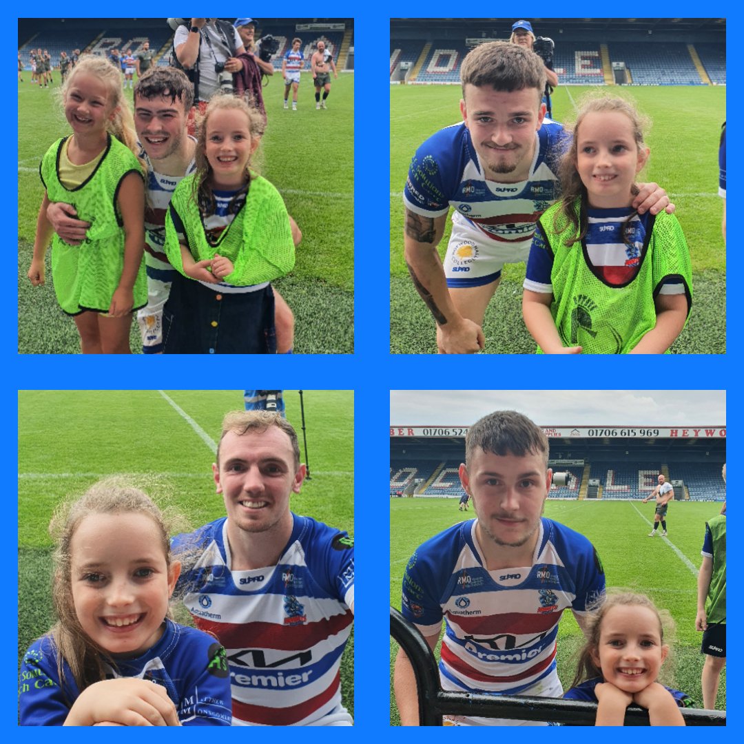 AmazingARY3's tweet photo. Winners are grinners!
Still buzzing after watching my team break record's yesterday. Thank you to all the @RochdaleHornets players who let me get a picture. You're all the best! https://t.co/NkBn3QfVkH