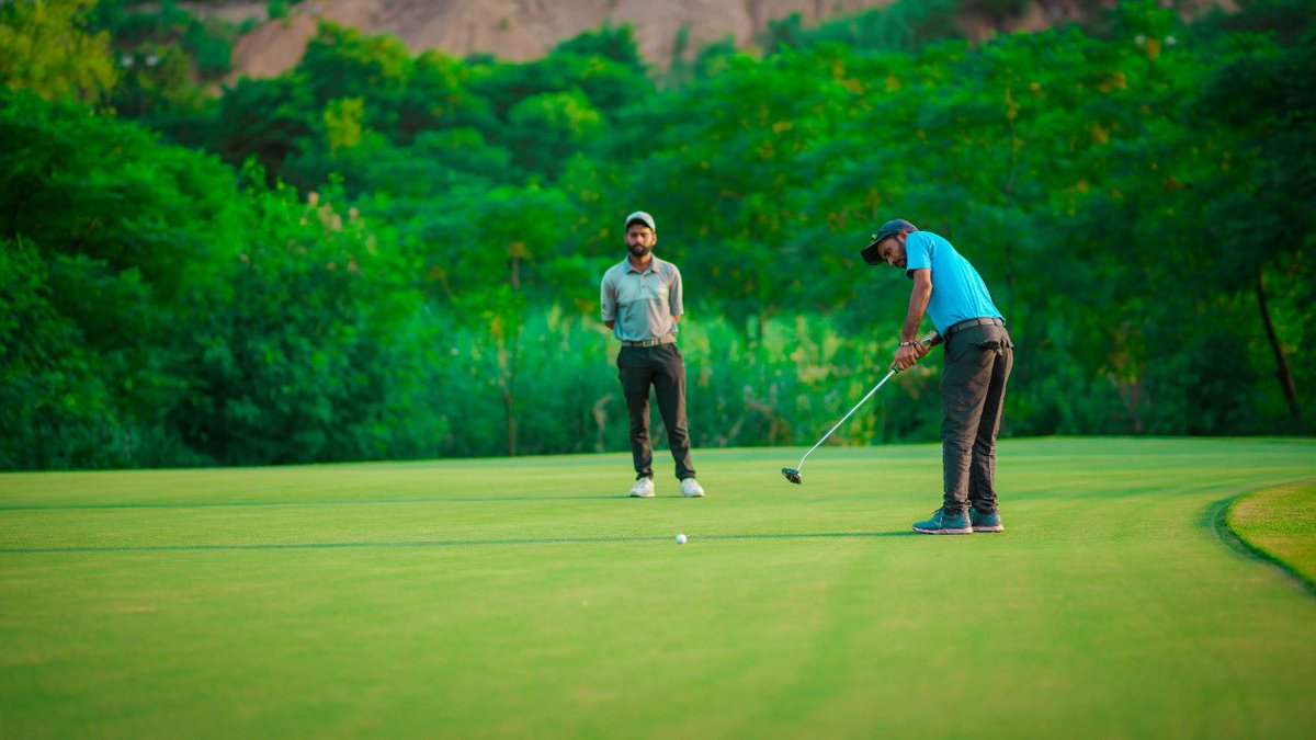 ImaratPK's tweet photo. Day 2⛳️ 🔥

Highlights from the Night Golf Championship 2022, organised by IMARAT at the site of Golf Floras II - a golfer’s paradise in Bahria Garden City, Islamabad.

To book your luxury condominium, call: 051 111 555 555 or 051 111 021 111.

#GolfChampionship #GolfFloras #Golf https://t.co/DoWKIAnBxN