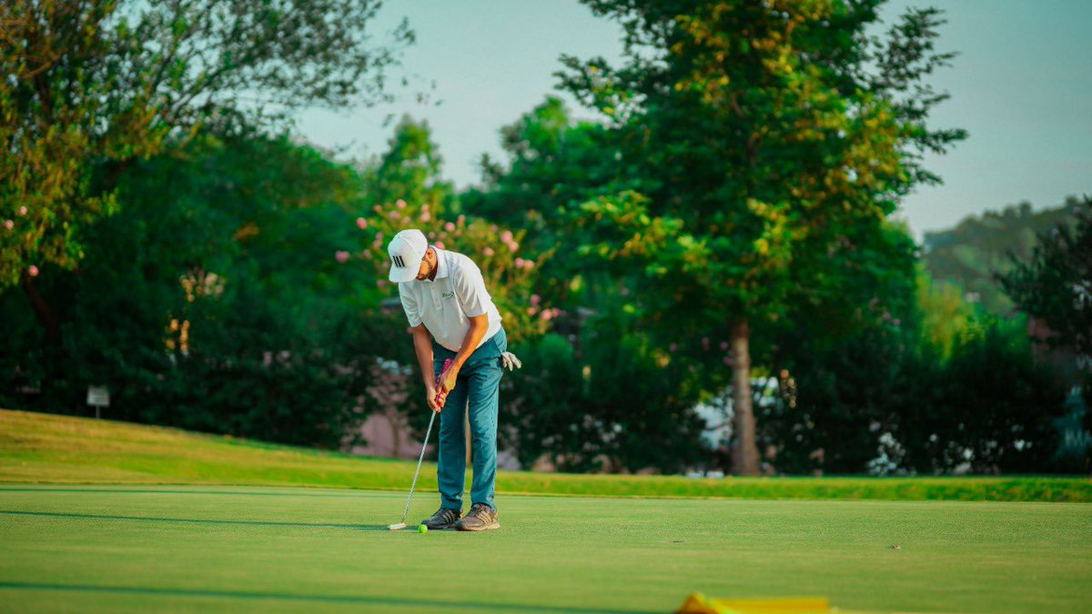 ImaratPK's tweet photo. Day 2⛳️ 🔥

Highlights from the Night Golf Championship 2022, organised by IMARAT at the site of Golf Floras II - a golfer’s paradise in Bahria Garden City, Islamabad.

To book your luxury condominium, call: 051 111 555 555 or 051 111 021 111.

#GolfChampionship #GolfFloras #Golf https://t.co/DoWKIAnBxN