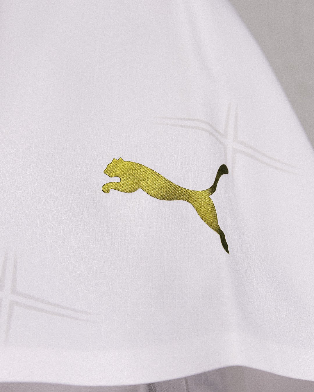 Puma Serbia 2022 Away Jersey - White / Gold