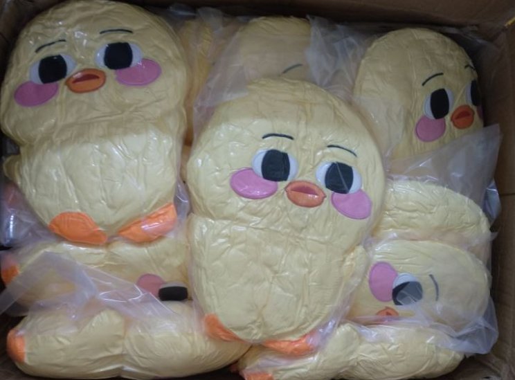 대왕오리당 부피가 너무 커서 압축 포장 부탁드렸는데...............
브아ㅏ.....브ㅏ....●ↀʚↀ●