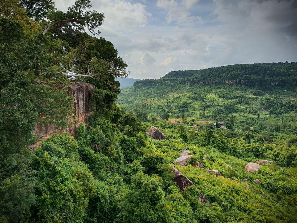 measputhy's tweet photo. Andrew Tate has been BANNED form.........Phnom Kulen ⁉️ https://t.co/aLtugFg8S0