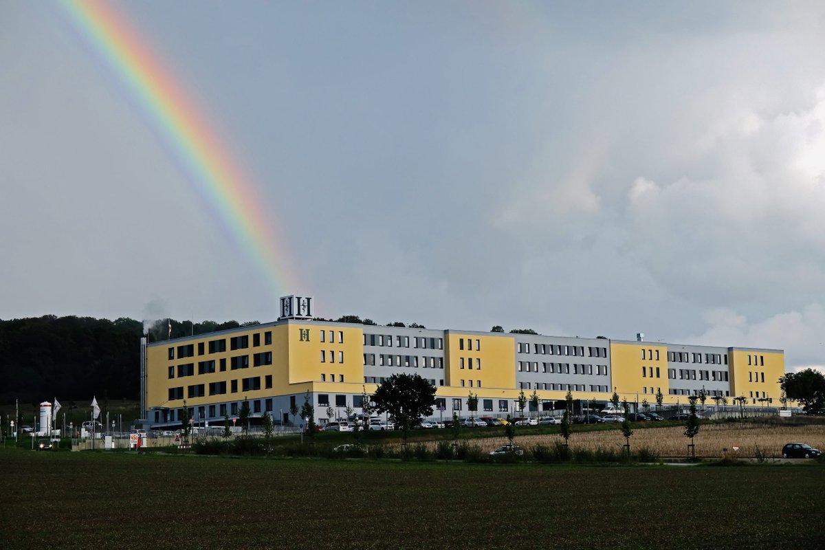 Vorträge und Riesen-Organe: Northeimer Helios-Klinik mit Aktionstag am Samstag, 3. September - northeim-jetzt.de/vortraege-und-… #northeim #nurinnortheim