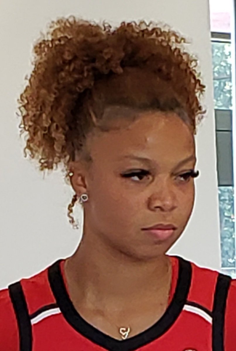EvelynMDouglas's tweet photo. Not me over here trying to get myself together on the eve of ... #HERRRRRR #LastFirstDayOfHighSchool π₯Ίπ₯Ίπ₯Ίπ₯Ίπ₯Ίπ₯Ίπ₯Ίπ₯πβ€ #2023 parents, we good? #Hugs #WeGood ... https://t.co/2o0UqKN4W3