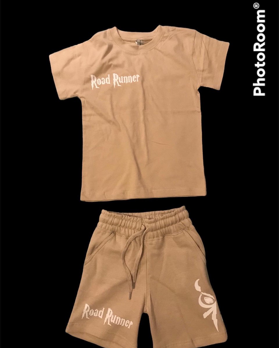 RoadRunnerGear1's tweet photo. Kids shirt and shirt sets out now ! Dm us ! 
4t-10y (xs-medium in kids)
35$
Red 
Tan https://t.co/XOs9rOvKKB