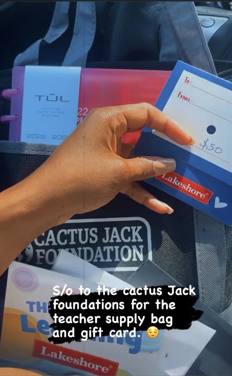 BriaDavis2017's tweet photo. Thanks to the Travis Scott and his #cactusjackfoundation for the teacher supply bag and gift card it is appreciated. https://t.co/fG5lroK0hd