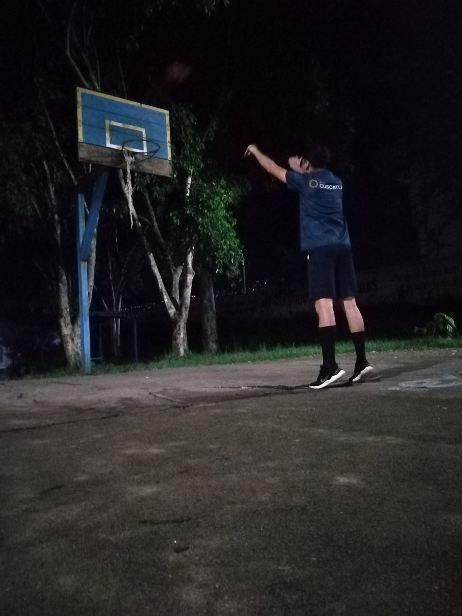 Domingo de 🏀