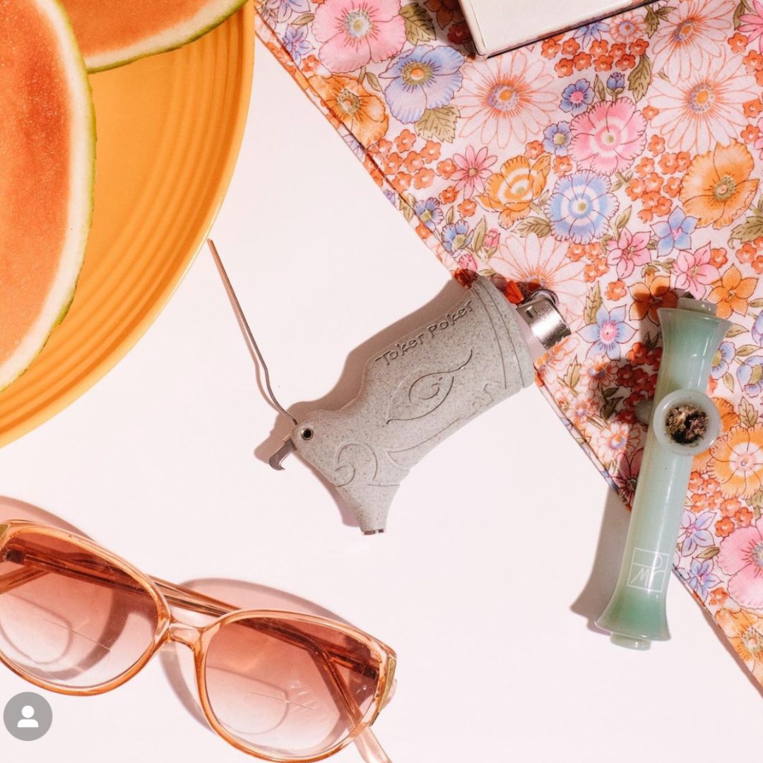 ShopJaneWest's tweet photo. Because it’s still pot girl summer 

@toker_poker
@msanchez.studio
@sugartopbuddery

#janewest #shopjanewest #summersmokesesh #potgirlsummer #summervibes #cannabis #womengrow  #cannabisinfluencer #contentcreator #cannabiscontentcreator #weed #cannabismedia #cannabiscommunity https://t.co/uNSMPZDRSe