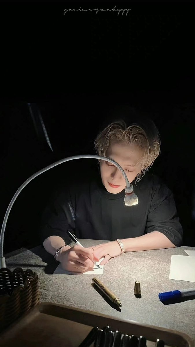Don_sleeppp's tweet photo. Would like to request my fav song #Cruel by @JacksonWang852 for #MostRequestedLive @MostRequestLive @OnAirRomeo, thanks❤️🤫 https://t.co/gYkbliSYsR